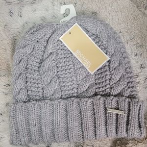 Michael Kors Women`s Cable Knit Teddy Fleece Winter Beanie Hat, Grey/Nickel, OS